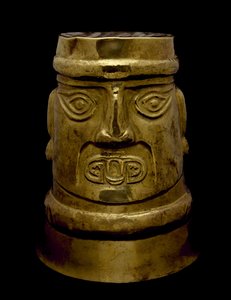Beaker Depicting a Deity with Sicán-style Eyes and Fangs
