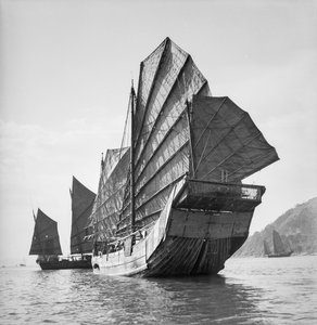 A port quarter view of the Yeungkong fisher type junk with the port number 227HA under sail at Aberdeen, Hong Kong