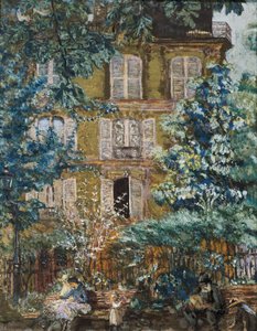 Facade of the house on the square