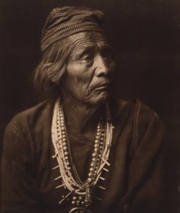 Nesjaja Hatali - Navaho 1904 by Edward Sheriff Curtis