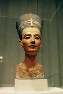 Bust of Queen Nefertiti, front view, from the studio of the sculptor Thutmose at Tell el-Amarna