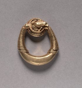 Finger Ring with Frog, c.1353-37 BC