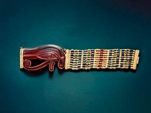 Flexible bead bracelet, from the Tomb of Tutankhamun, New Kingdom