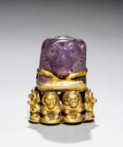 Pendant, Napatan, circa 700 BC by Egyptian 25th Dynasty