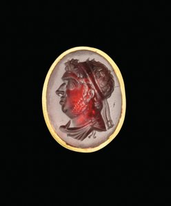 Hellenistic intaglio ring with royal portrait of a Ptolemaic ruler, probably Ptolemy IX, Soter II, late 2nd - early 1st century BC