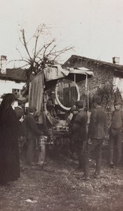 Album of the First World War in Friuli-Venezia Giulia: photoelectric car, 01-04/1916