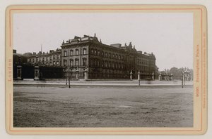 Buckingham Palace by English Photographer