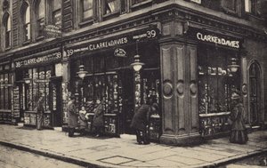 Clarke und Davies by English Photographer