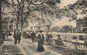 Entrance to Hyde Park, London