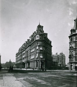Grosvenor Place, London by English Photographer