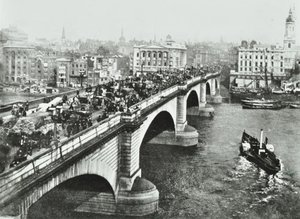 London Bridge: Horse-Drawn Traffic on the Bridge, 1895