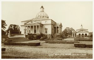 Mereworth Castle, Kent