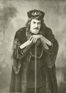 Mr Arthur Bourchier as Jaques
