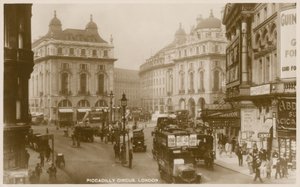 Piccadilly Circus, London by English Photographer