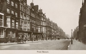 Pont Street, London