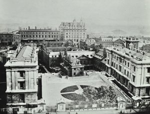 St Thomas Hospital: elevated view of the exterior by English Photographer