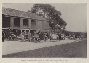 The First Automobile Race in England at Welbeck Abbey, preparing for the Start