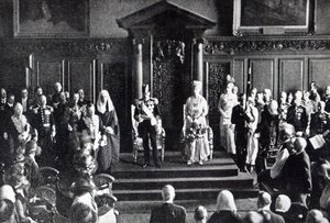 The King Making His Appeal for Peace to the People of Ireland in the City Hall, illustration from 