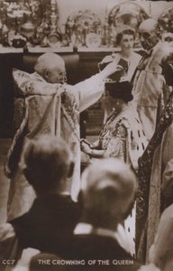 The crowning of the Queen