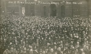 Two Minutes Silence at the Mansion House, London, 11 November 1921
