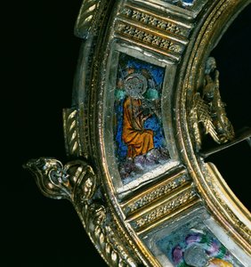 Angel playing a wind instrument, detail from the crozier of William of Wykeham