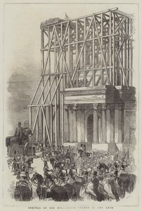 Arrival of the Wellington Statue at the Arch by English School