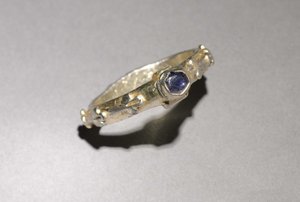 Ring by English School