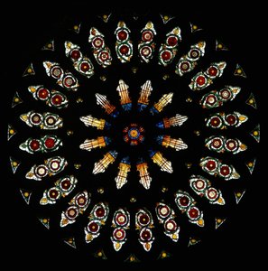 Rose window symbolising the union of the Houses of Lancaster and York