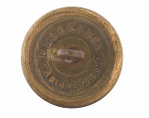 Tunic button, Malay State Guides, 1896-1919 by English School