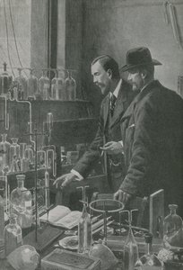 Two Great Experts in Science Confer by English School