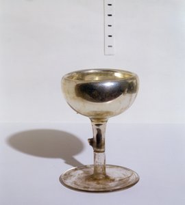 Vacuum goblet made for James Dewar by English School