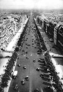 View of the Avenue des Champs Elysees, Paris