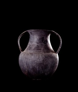 Etruscan civilization: black bucchero amphora, from Veio, necropolis of Monte Michele, Italy - 7th century BC