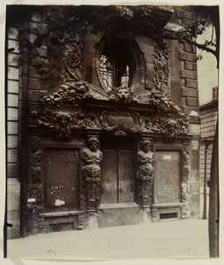 Hôtel de Fieubet ou hôtel de la Valette, 2 bis quai des Celestins, 4ème arrondissement, Paris by Eugène Atget