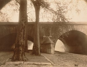 Pont Marie, 1926 by Eugène Atget
