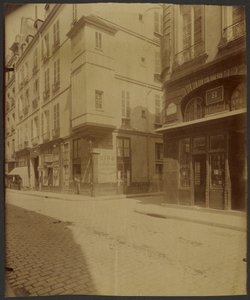 Tourelle rue Saint Paul. Said to be the study of Botal, physician of Henri III by Eugène Atget