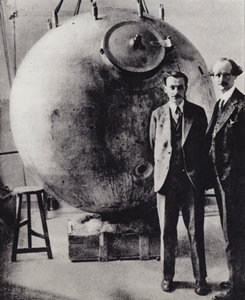 First ascent into the stratosphere, 28 May 1931 by European Photographer