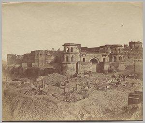 The Mucha Bawn, or the Old Citadel of Lucknow by Felice A. Beato