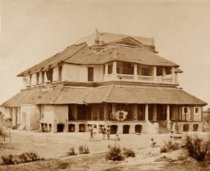 Banks House, Lucknow by Felice Beato