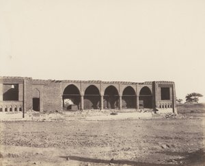 Syout, Caravanserai in Ruins