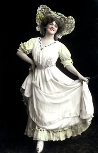 Marie Studholme, English Actress, Early 20th Century by Foulsham and Banfield