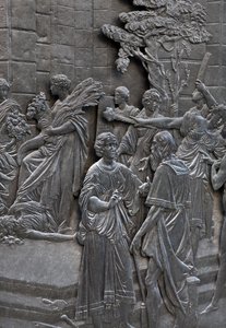 Base representing Alessandro Farnese receiving the ambassadors of Queen Elisabeth of England (detail) by Francesco Mochi