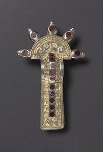 Bow Fibula