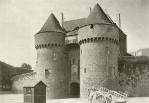 Guerande, Saint-Michel Gate