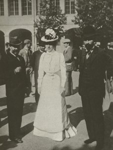 The Lady In White, the Dreyfus trials by French Photographer