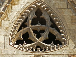 Rosette trefoil on the west façade by French School