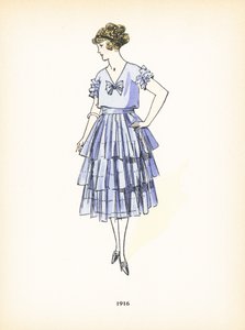 Ladies fashion, 1916