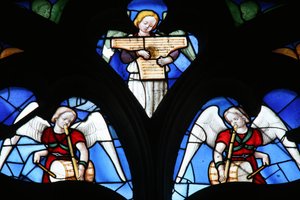 Window depicting Musical Angels