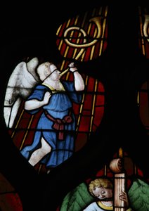 Window depicting a Musical Angel