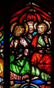 Window w0 depicting the Virgin Mary at Pentecost by French School